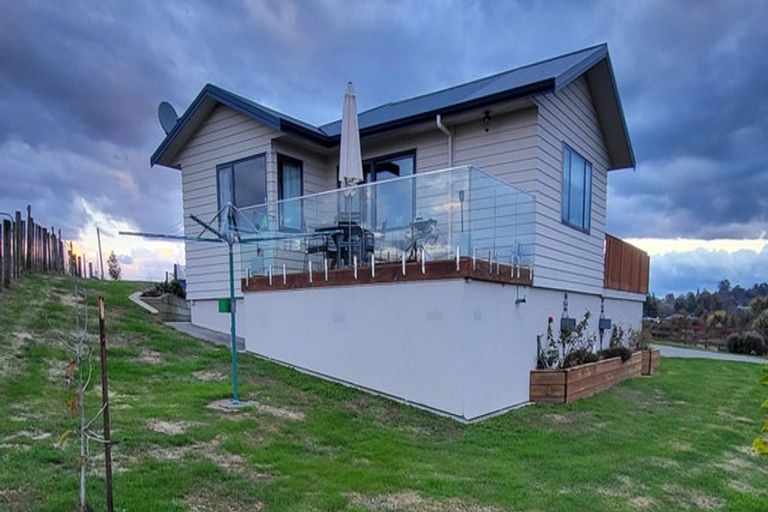 Photo of property in 57/1 Watts Street, Waipawa, 4210