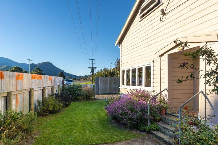 Photo of property in 713 State Highway 1, Koromiko, Blenheim, 7273