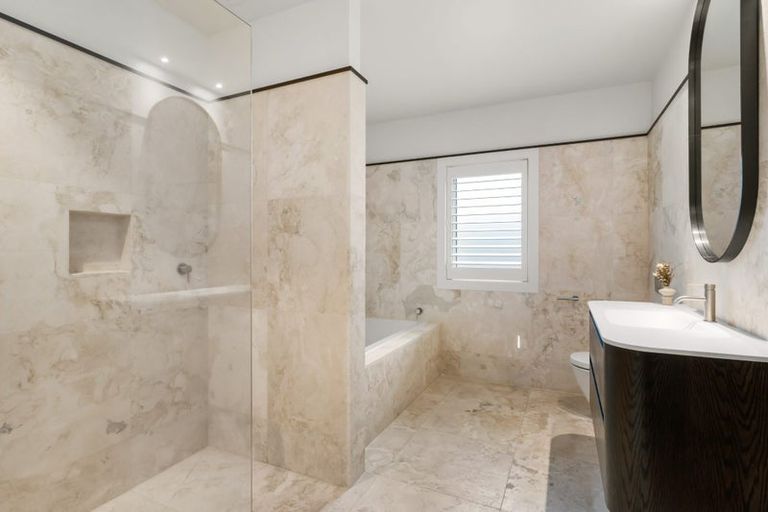 Photo of property in 23 Waiwetu Street, Fendalton, Christchurch, 8052