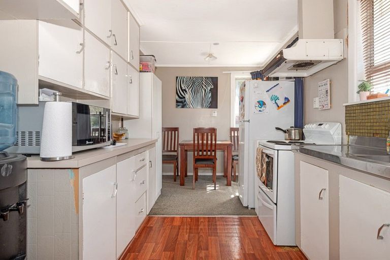 Photo of property in 753 Childers Road, Elgin, Gisborne, 4010