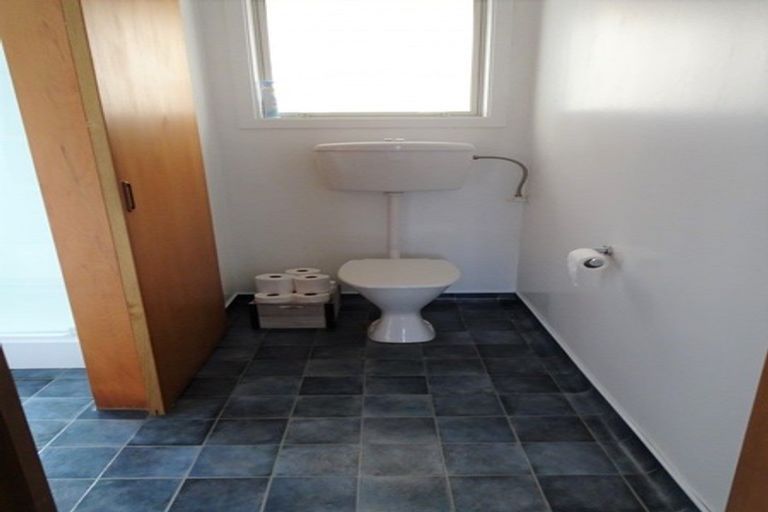 Photo of property in 1 Loris Place, Karoro, Greymouth, 7805