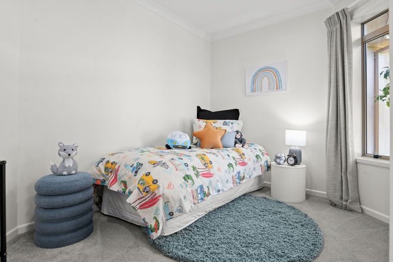 Photo of property in 122 Rototuna Road, Rototuna, Hamilton, 3210