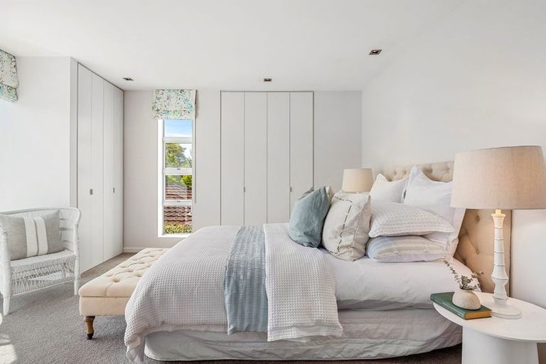 Photo of property in 9 Poynder Avenue, Merivale, Christchurch, 8014