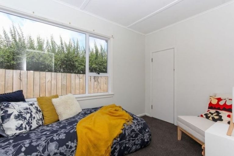 Photo of property in 10c Cowling Road, Hurdon, New Plymouth, 4310