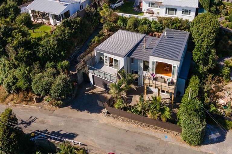 Photo of property in 13 Karekare Road, Raumati South, Paraparaumu, 5032