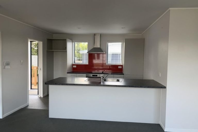 Photo of property in 16a Buller Crescent, Manurewa, Auckland, 2102