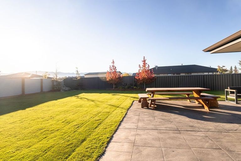 Photo of property in 18 Grandvue Drive, Twizel, 7901