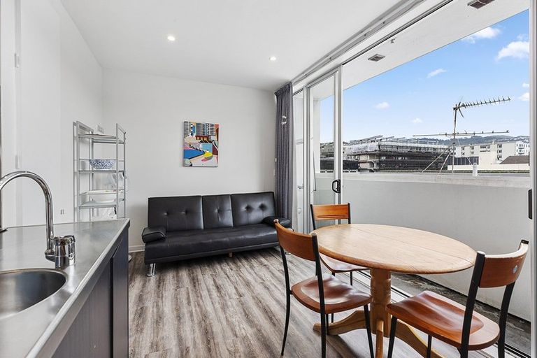 Photo of property in Fusion Apartments, 10/29 Jessie Street, Te Aro, Wellington, 6011