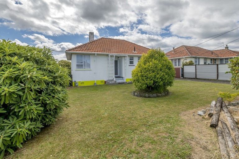 Photo of property in 5 Dorset Street, Levin, 5510