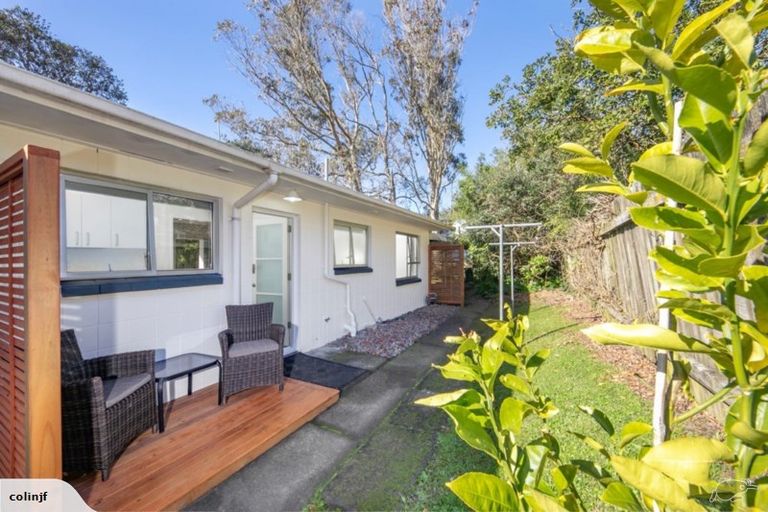 Photo of property in 3/68 Astley Avenue, New Lynn, Auckland, 0600