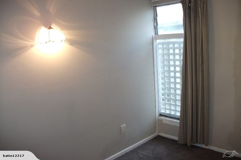 Photo of property in 68-70 Pirie Street, Mount Victoria, Wellington, 6011