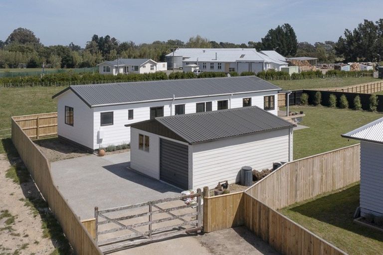 Photo of property in 32b Alexandra Street, Marton, 4710