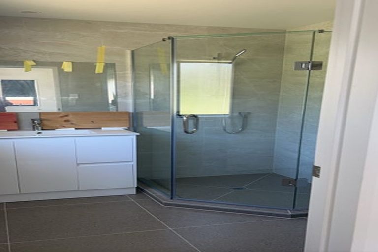 Photo of property in 47a Withers Road, Glen Eden, Auckland, 0602