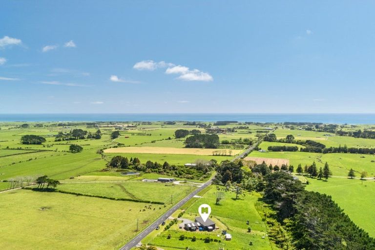 Photo of property in 205 Puniho Road, Warea, New Plymouth, 4381