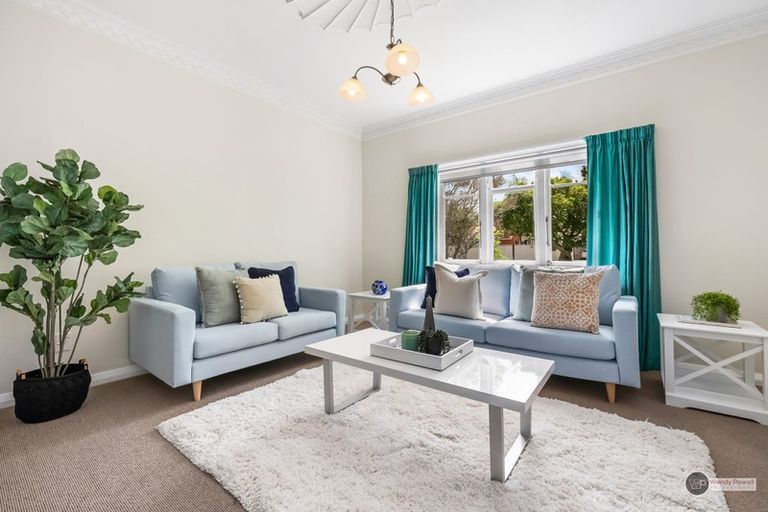 Photo of property in 20 Waikare Avenue, Waiwhetu, Lower Hutt, 5010