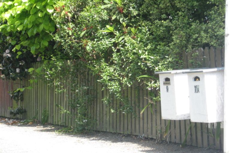 Photo of property in 7a Lake Terrace Road, Burwood, Christchurch, 8061