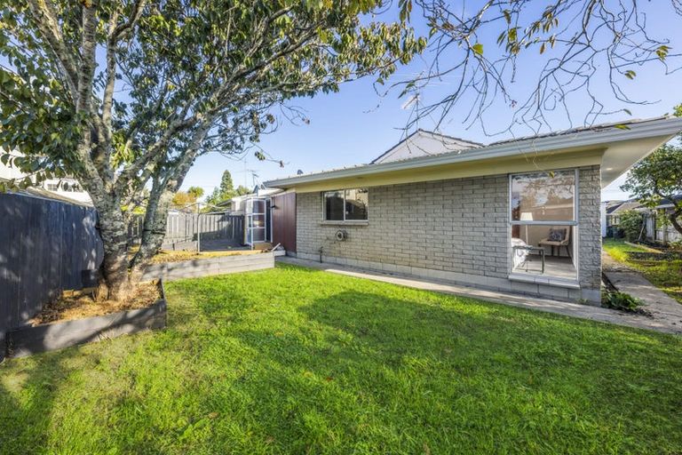 Photo of property in 3/57 Victoria Road, Papatoetoe, Auckland, 2025