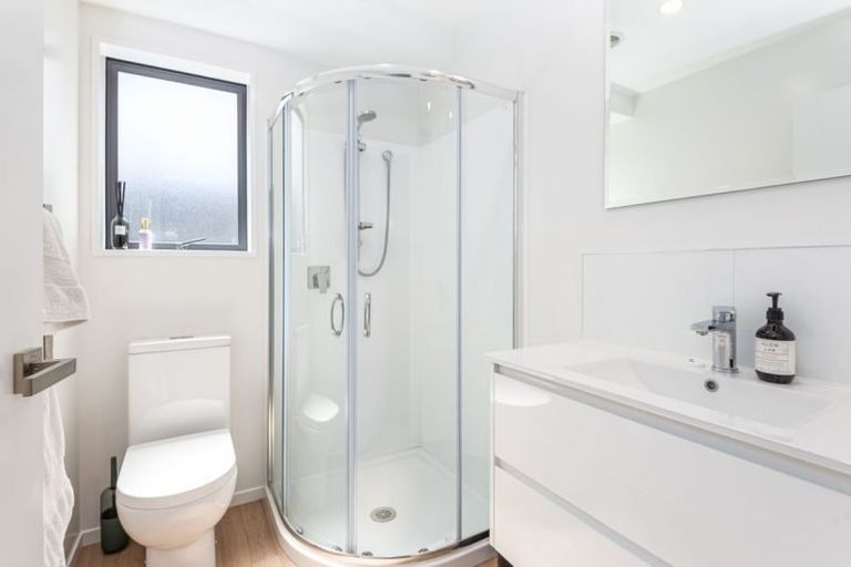 Photo of property in 258a Edgeware Road, Edgeware, Christchurch, 8013