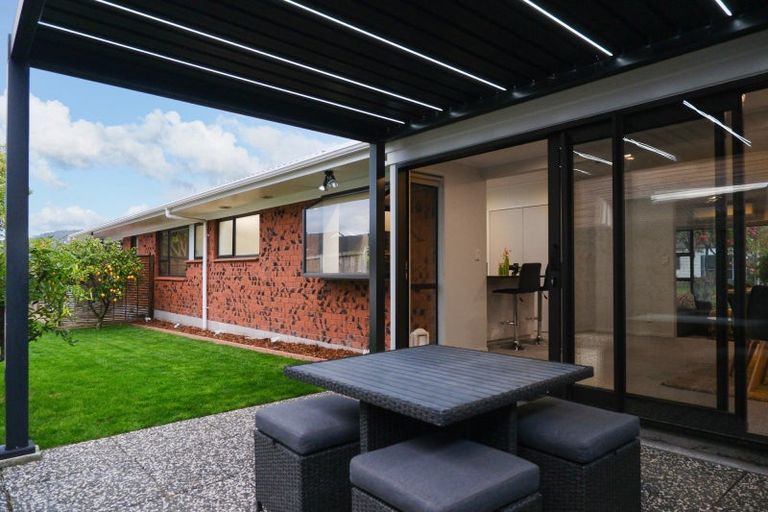 Photo of property in 5 Gwendoline Street, Glenholme, Rotorua, 3010