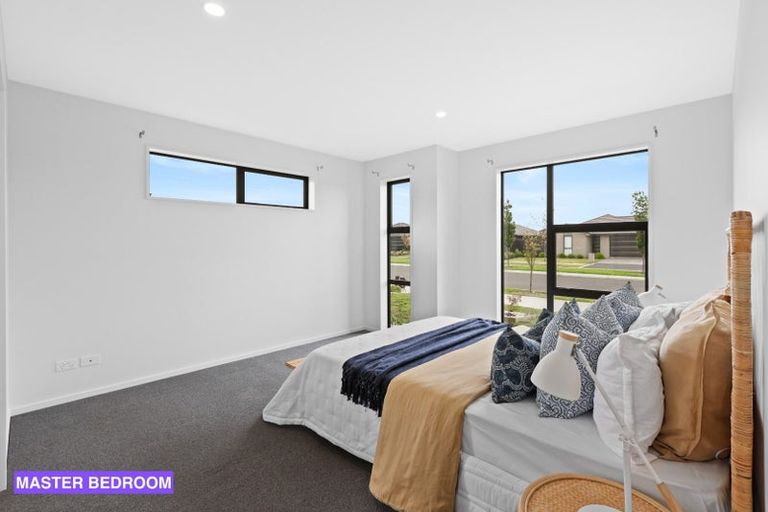 Photo of property in 184 Faringdon Boulevard, Rolleston, 7615