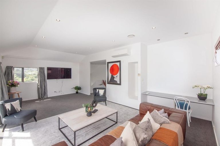 Photo of property in 47 Hawtrey Terrace, Churton Park, Wellington, 6037