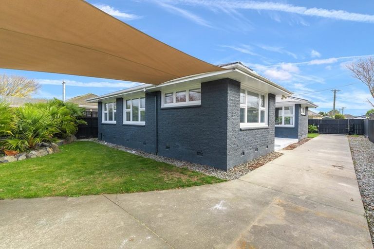 Photo of property in 10 Torquay Place, Bryndwr, Christchurch, 8053