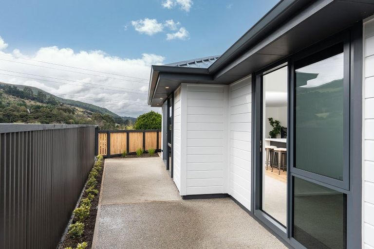 Photo of property in 7 Tapley Close, Halfway Bush, 9010