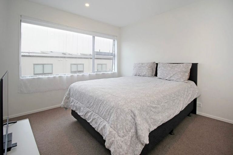 Photo of property in 10 Paterae Lane, Flat Bush, Auckland, 2019