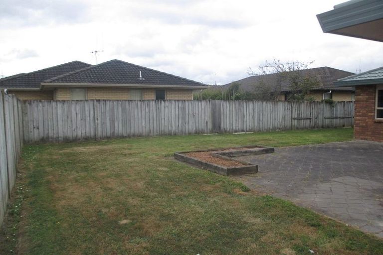 Photo of property in 54 Nottingham Drive, Hamilton East, Hamilton, 3216