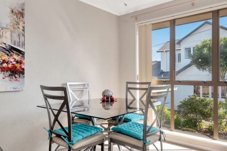 Photo of property in 2/33 Golf Road, Mount Maunganui, 3116