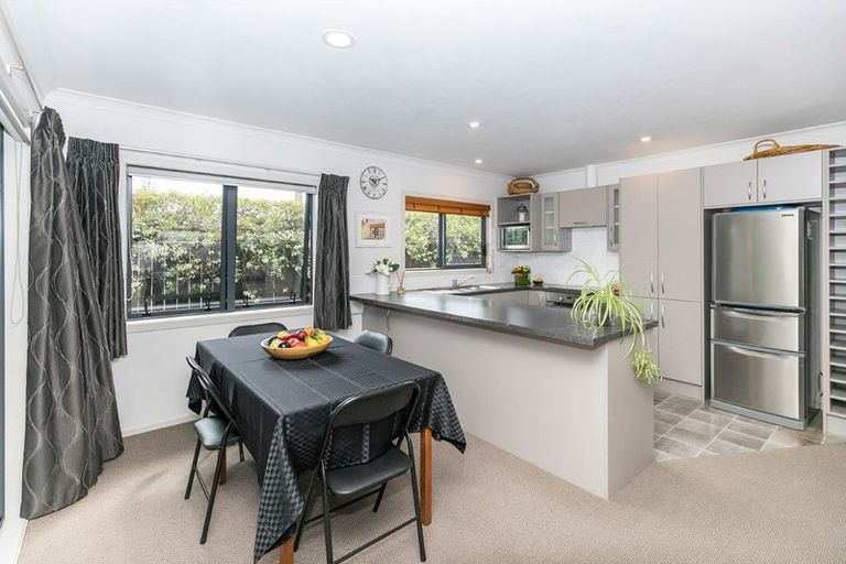 Photo of property in 92a Williams Street, Cambridge, 3434