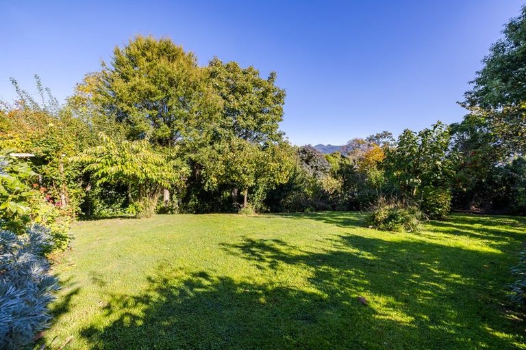 Photo of property in 12 Beaconsfield Road, Portobello, Dunedin, 9014