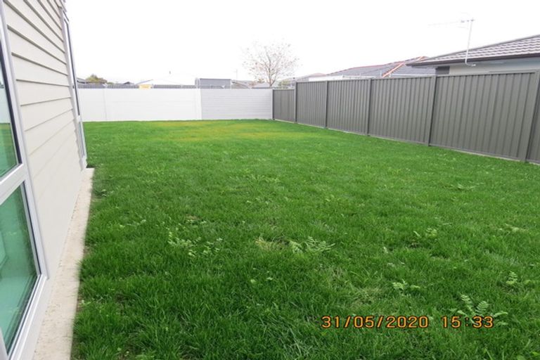 Photo of property in 13 Grooby Place, Havelock North, 4130