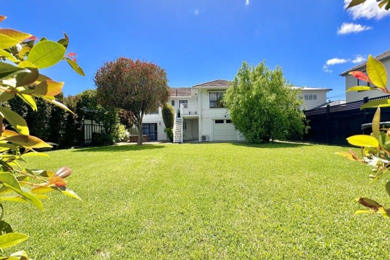 Photo of property in 63 Seacliffe Avenue, Belmont, Auckland, 0622