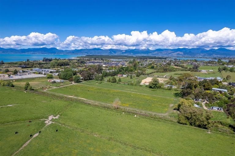 Photo of property in 1039 The Coastal Hway, Mapua, 7173