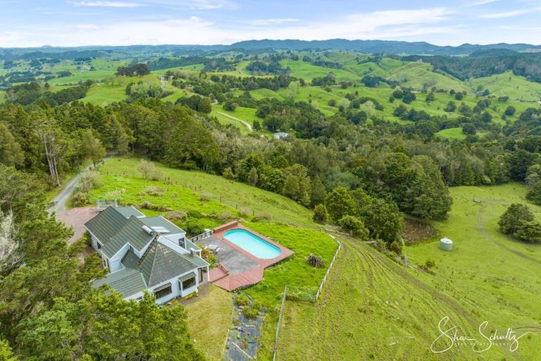 Photo of property in 338a Wairere Road, Paparoa, 0571