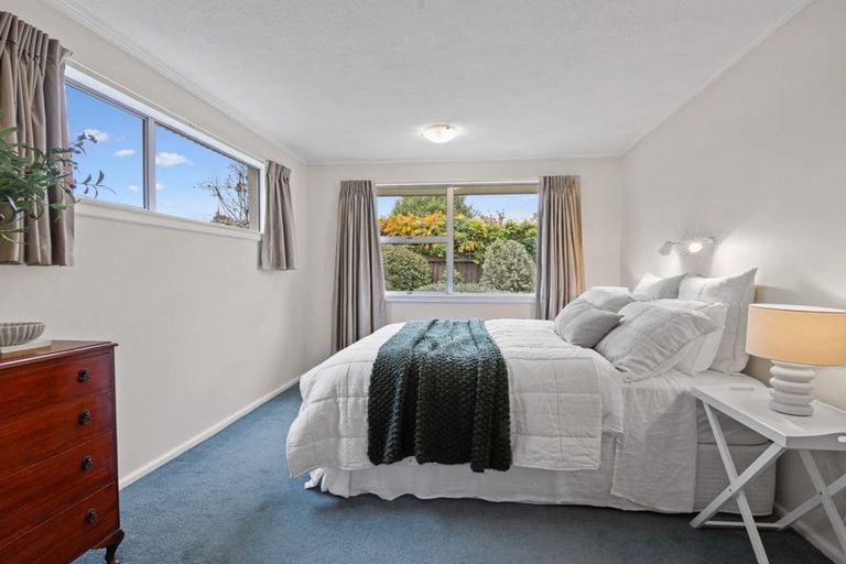 Photo of property in 52 Whitby Street, Burnside, Christchurch, 8053