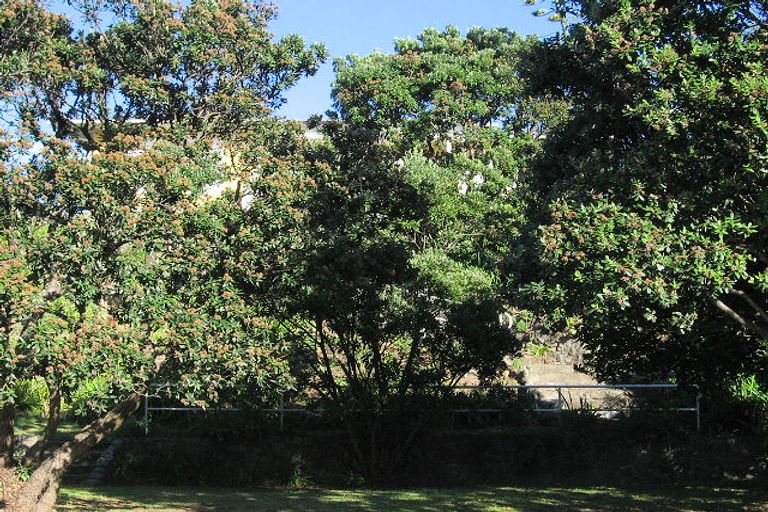 Photo of property in 12 Heperi Street, Waikanae Beach, Waikanae, 5036