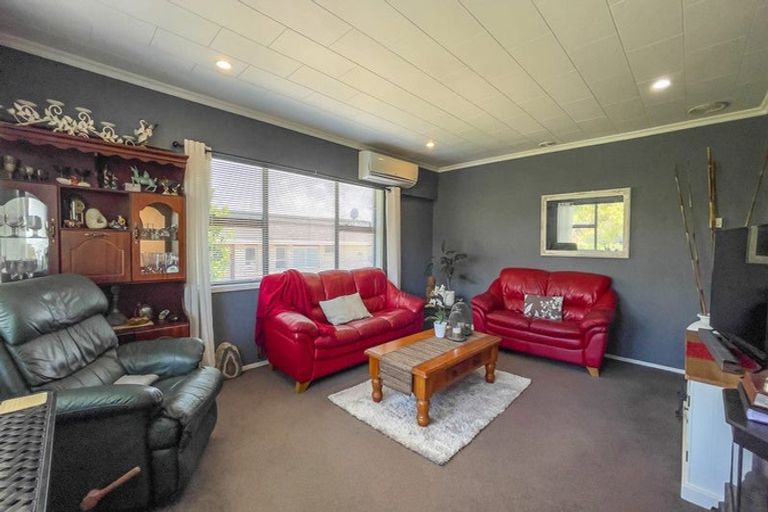 Photo of property in 15 Hillcrest Street, Tirau, 3410