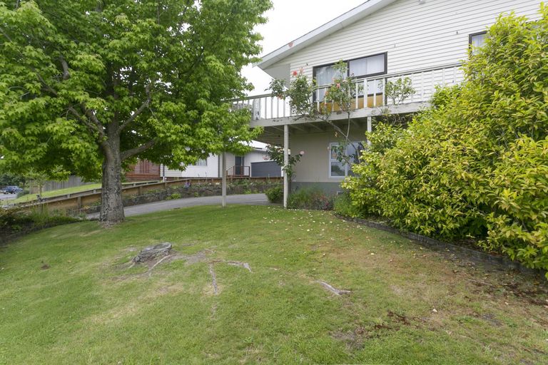 Photo of property in 22 Richmond Avenue, Richmond Heights, Taupo, 3330