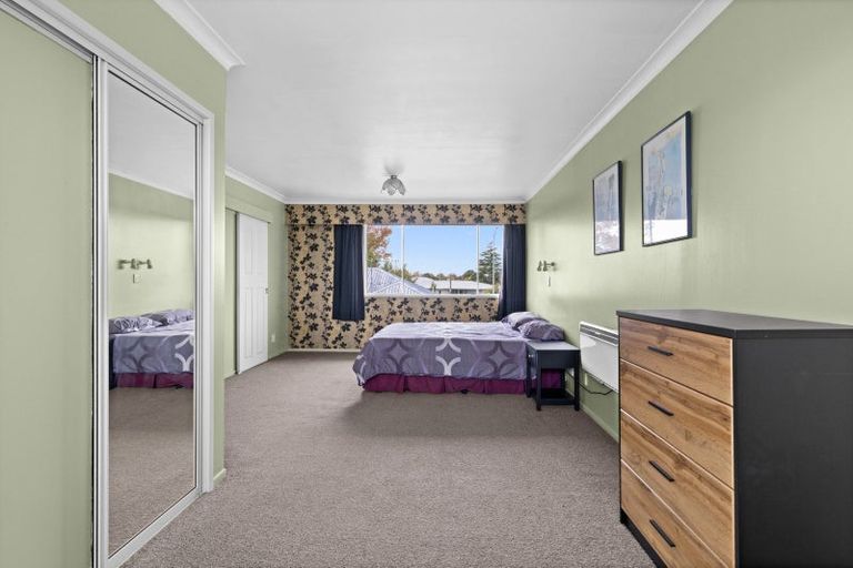 Photo of property in 51 Riverbend Road, Onekawa, Napier, 4110