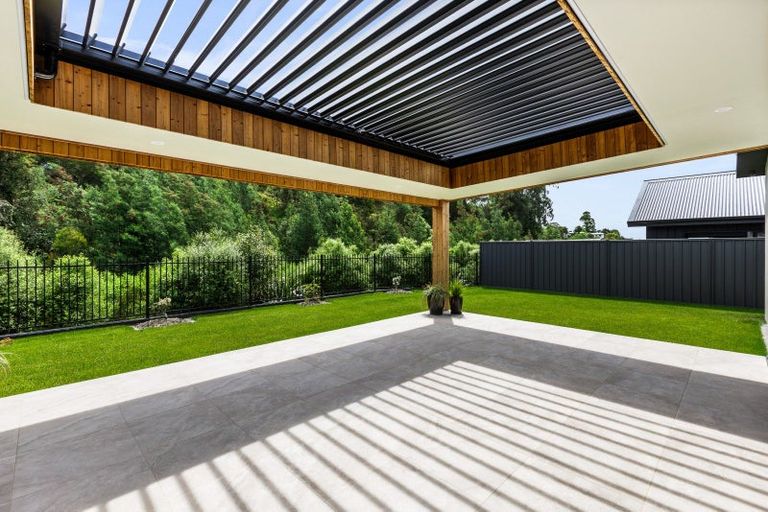 Photo of property in 20 Taruna Place, Havelock North, 4130