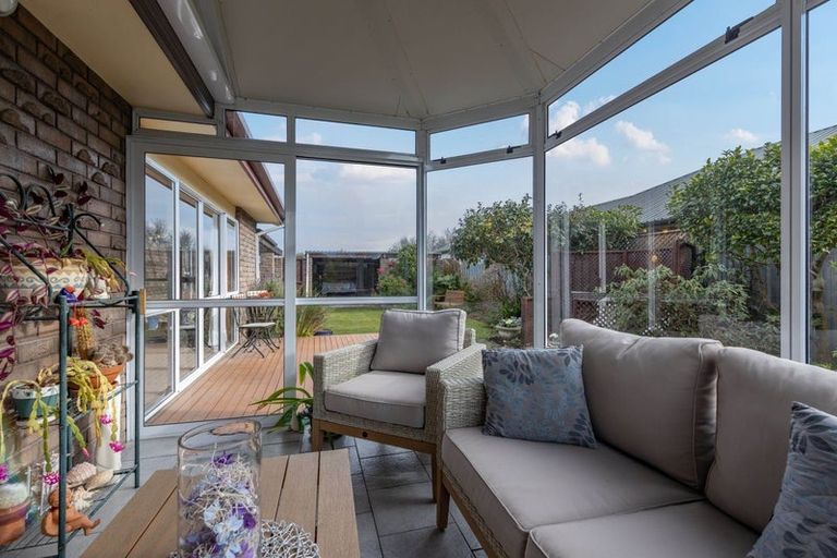 Photo of property in 16 Regent Avenue, Rangiora, 7400