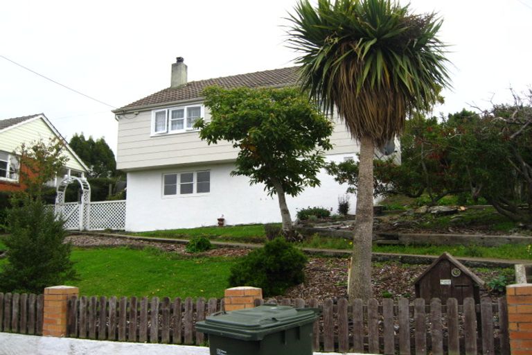 Photo of property in 75 Columba Avenue, Calton Hill, Dunedin, 9012