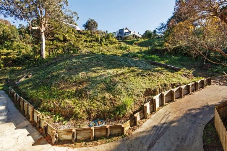 Photo of property in 31a Elliston Crescent, Stanmore Bay, Whangaparaoa, 0932