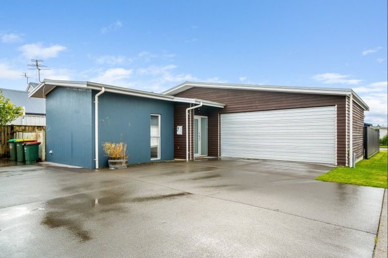Photo of property in 2 Northpoint Way, Bell Block, New Plymouth, 4312