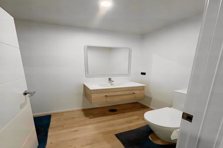 Photo of property in 2/3 Vesty Avenue, Hillcrest, Hamilton, 3216
