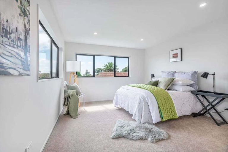 Photo of property in 14b Firth Road, Torbay, Auckland, 0630