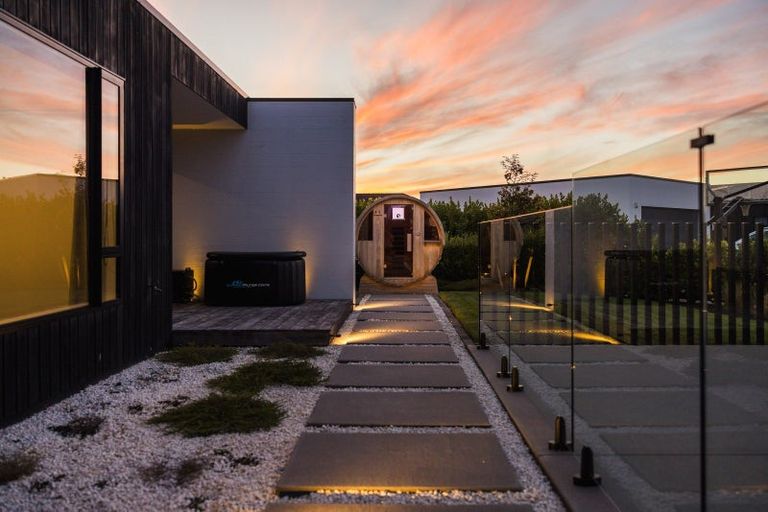 Photo of property in 13 Mike Smith Drive, Cambridge, 3434