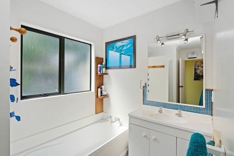 Photo of property in 46a Te Manuao Road, Otaki, 5512